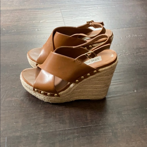 Steve Madden studded wedges - Picture 2 of 2